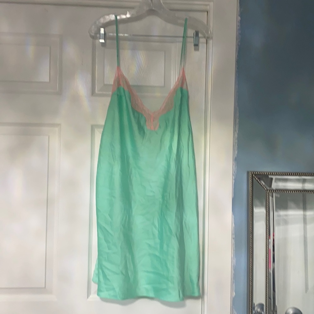 Mint green chemise